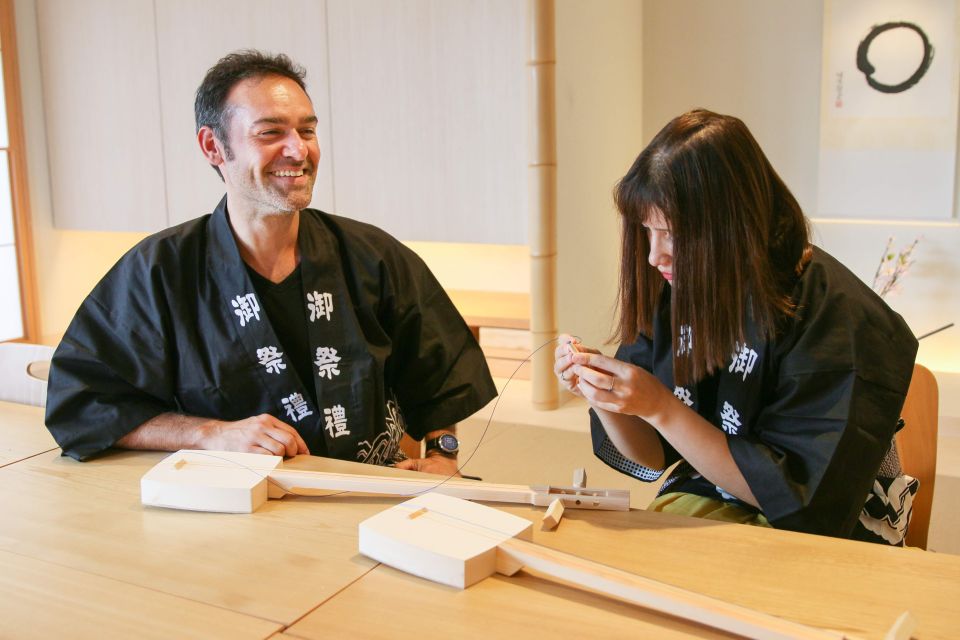 【Tokyo Shami】Lets Make a Mini Shamisen and Play It! - Experience and Full Description