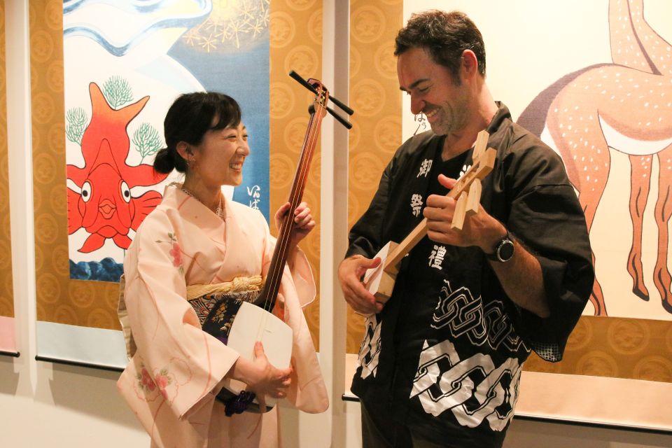 【Tokyo Shami】Lets Make a Mini Shamisen and Play It! - Directions and Meeting Point