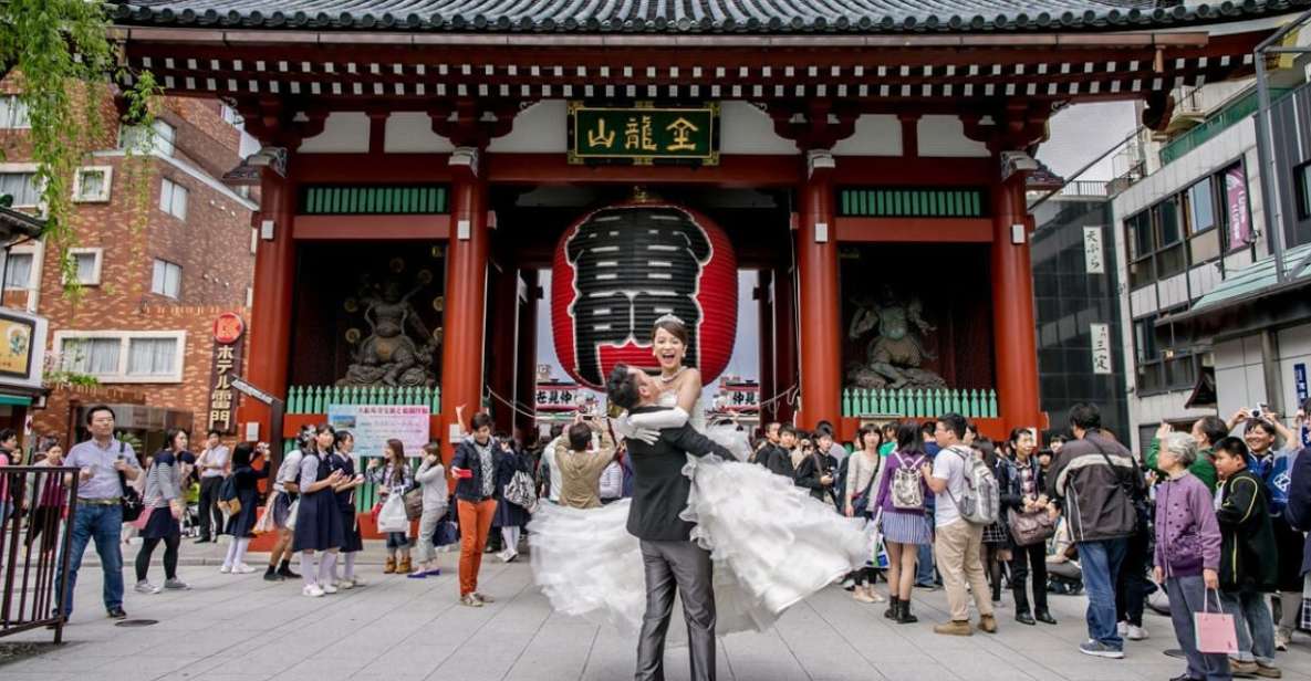 Private Couples Photoshoot in Tokyo W/ Professional Artists - Inclusions