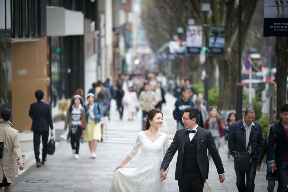 Private Couples Photoshoot in Tokyo W/ Professional Artists - Frequently Asked Questions