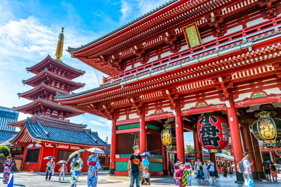 Best Walks Tokyo: Shinjuku, Harajuku, and Asakusa - Hidden Gems in Shinjuku