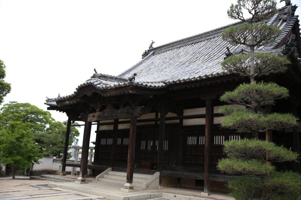 Half-Day Shared Tour at Kurashiki With Local Guide - Deep History of Kurashiki