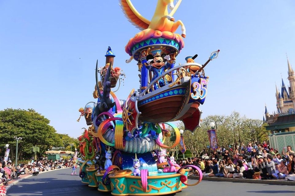 Tokyo Disneyland/DisneySea Entry Pass & Shared Transfer - Activity Details