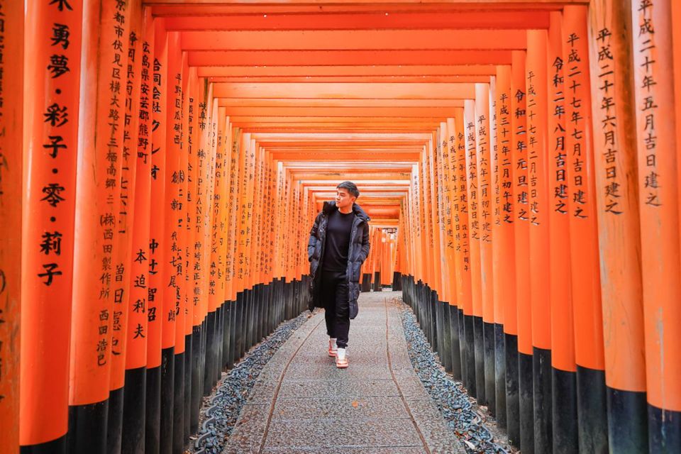 Kyotos Top 4 Highlights With Pro Photoshoot - Fushimi Inari Taisha: Must-Visit Shrine