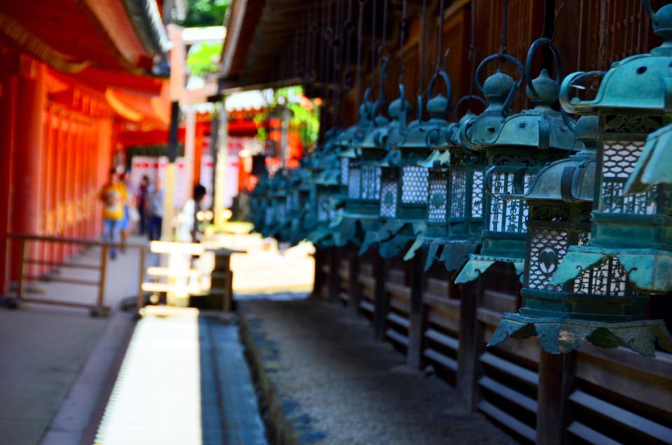 Nara: Audio Guide Delve Into Todai-Ji & Kasuga Taisha - English Audio Guide