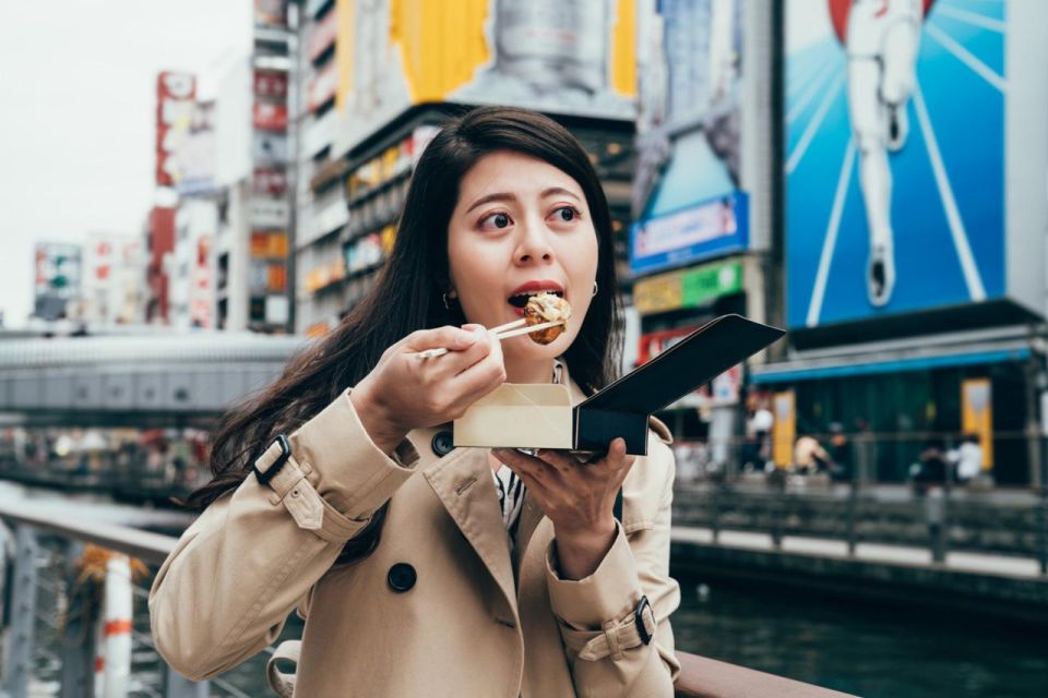 Osaka Flavor Walk: Dotombori District & Beyond - Dotonbori Glico Sign