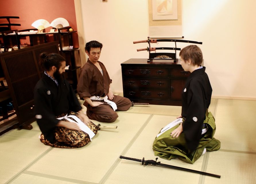 Kyoto: Samurai Class, Become a Samurai Warrior - Capturing the Moment: Photo Session in Samurai Costume