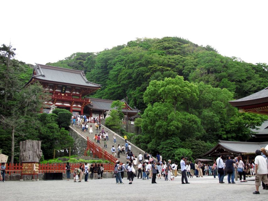 Kamakura: Great Buddha, Hase Temple, & Komachi Street Tour - Tour Duration and Pickup Information