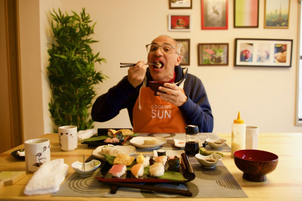 Tokyo: Sushi Making Class - Inclusions